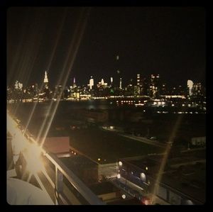 Meet your Posher, Bobbie